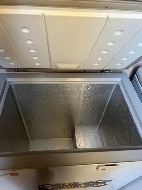 Chest Deep Freezer - Image 2